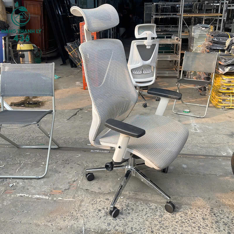 Ghế Xoay Văn Phòng Cũ Lưới Lưng Cao Có Gác Đầu ghe-xoay-van-phong-cu-luoi-lung-cao-co-gac-dau-3 Ghế Xoay Văn Phòng Cũ Lưới Lưng Cao Có Gác Đầu