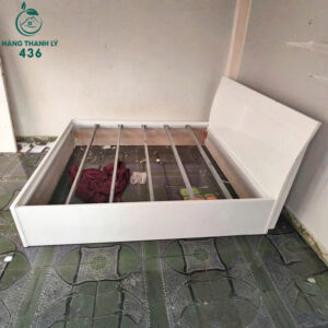 giuong-ngu-go-cu-1m6x2m-mau-trang-hien-dai