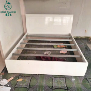 giuong-ngu-go-cu-1m6x2m-mau-trang-hien-dai