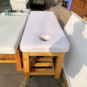 giuong-spa-massage-cu-chan-go-co-lo-up-mat