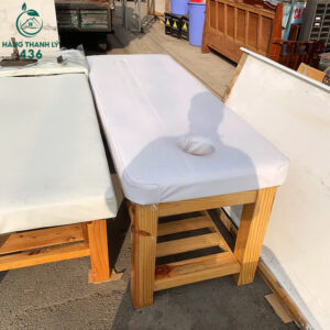 giuong-spa-massage-cu-chan-go-co-lo-up-mat