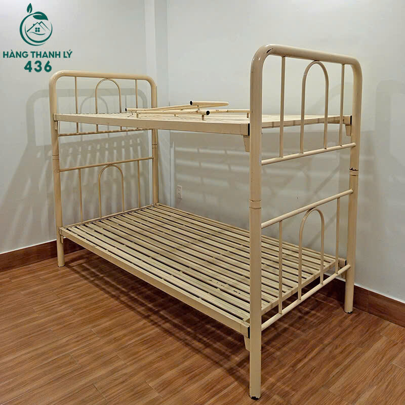 Giường Tầng Sắt Cũ 2 Tầng Sơn Màu Kem giuong-tang-sat-cu-2-tang-son-mau-kem Giường Tầng Sắt Cũ 2 Tầng Sơn Màu Kem