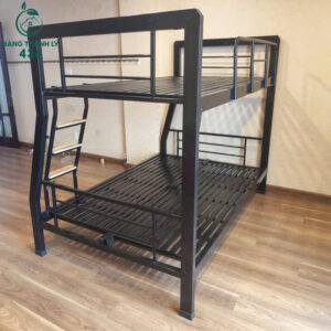 giuong-tang-sat-cu-2-tang-nan-sat-thoang