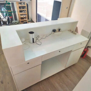 quay-le-tan-cu-chu-l-mau-trang-hien-dai