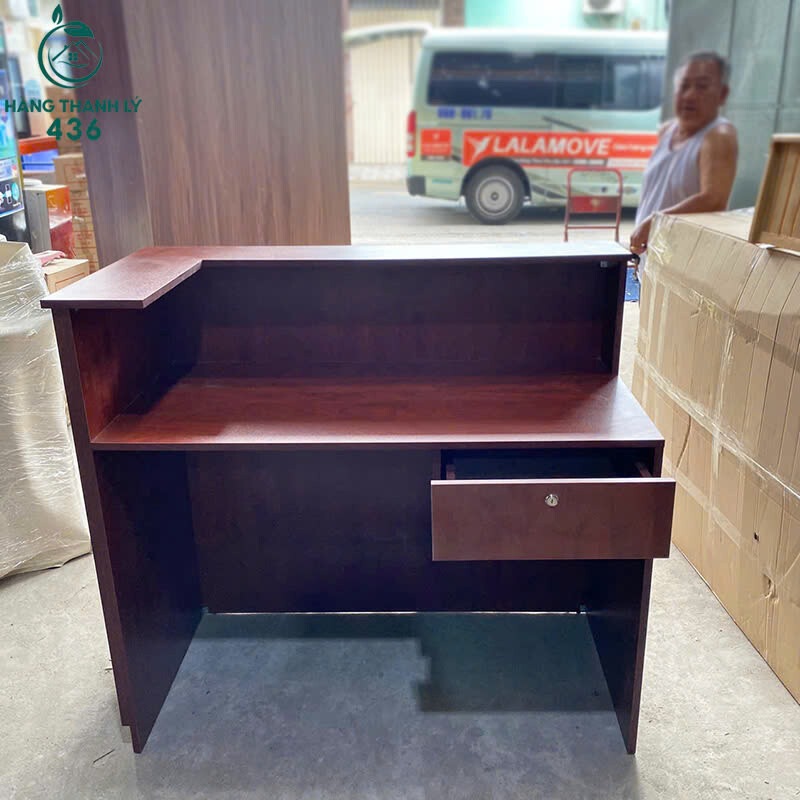 Quầy Lễ Tân Thiết Kế Sang Trọng Mới 99% quay-le-tan-thiet-ke-sang-trong-moi-99-2-3 Quầy Lễ Tân Thiết Kế Sang Trọng Mới 99%