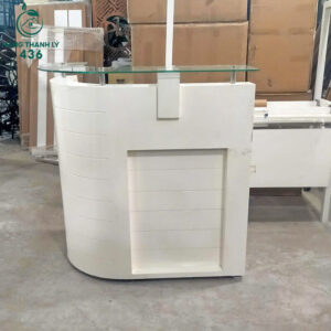 quay-tiep-khach-cu-1m02x1m12x57cm-mau-trang-trang-nha