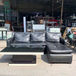 sofa-goc-da-mau-den-kem-don-nam-cu