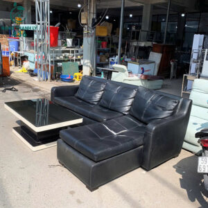 sofa-goc-da-mau-den-kem-don-nam-cu