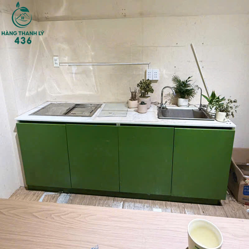 Tủ Bếp Dưới Cũ Màu Xanh Lá Phối Mặt Trắng tu-bep-duoi-cu-mau-xanh-la-phoi-mat-trang Tủ Bếp Dưới Cũ Màu Xanh Lá Phối Mặt Trắng