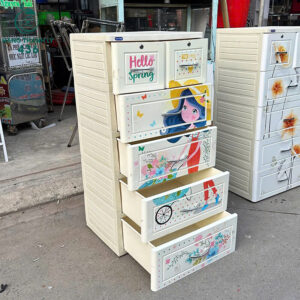 tu-nhua-gia-dinh-hoa-tiet-hoa-nhe-nhang-nhieu-mau