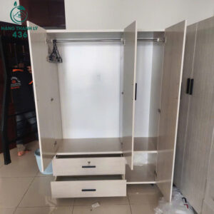 tu-quan-ao-go-cong-nghiep-3-canh-co-guong