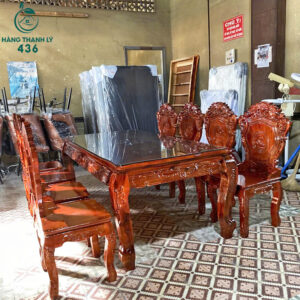 ban-an-go-8-ghe-cham-khac-tinh-xao-moi-99