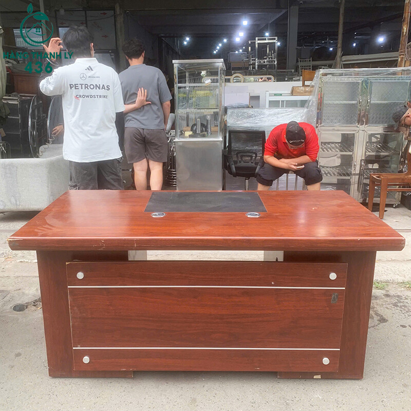 Bàn Giám Đốc Cũ 1M60X80CM Gỗ Nâu Nhiều Ngăn Lưu Trữ ban-giam-doc-cu-1m6x80cm-go-nau-co-hoc-hai-ben-4 Bàn Giám Đốc Cũ 1M60X80CM Gỗ Nâu Nhiều Ngăn Lưu Trữ