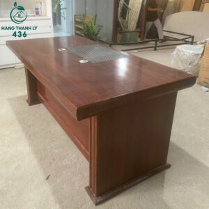 Bàn Giám Đốc Cũ 90CMX1M8X75CM Gỗ Màu Nâu