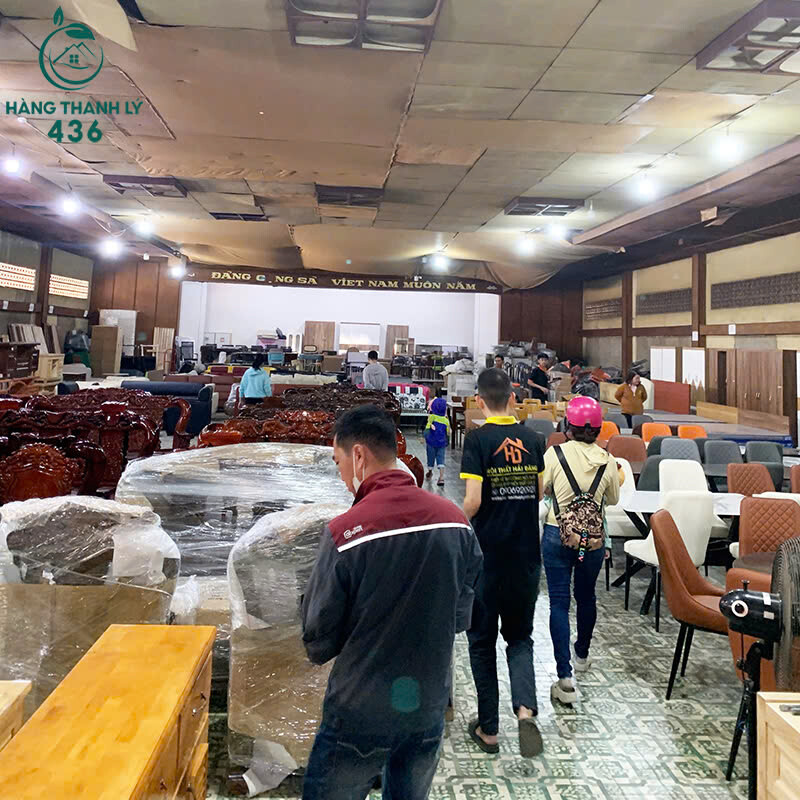 can-tet-khong-khi-mua-sam-tai-hang-thanh-ly-436-luon-ron-rang-tu-sang-den-chieu Không Khí Mua Sắm Cuối Năm Nhộn Nhịp Tại Hàng Thanh Lý 436  