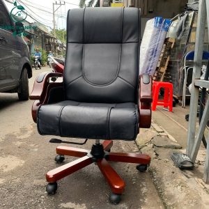 Ghế Giám Đốc Cũ Bọc Da Đen Cao Cấp Hoà Phát