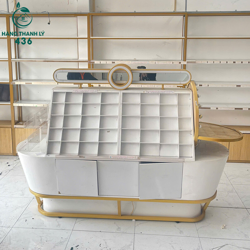 quay-trung-bay-my-pham-cu-dang-cong-sang-trong-1