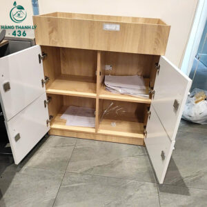 Tủ Cabin Cũ Phối Màu Trắng Vân Gỗ Vàng