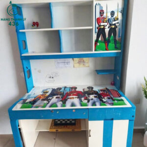 Bàn Học Trẻ Em Cũ Màu Xanh Nhiều Ngăn Lưu Trữ