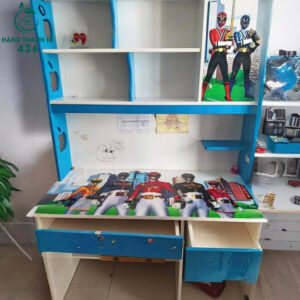 Bàn Học Trẻ Em Cũ Màu Xanh Nhiều Ngăn Lưu Trữ