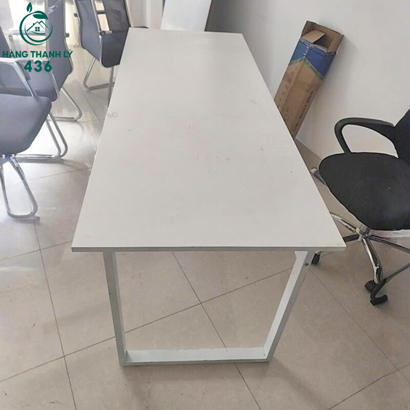 Bàn Làm Việc Cũ 1M8X70CM Diện Tích Mặt Bàn Rộng ban-lam-viec-cu-1m8x70cm-dien-tich-mat-ban-rong-3 Bàn Làm Việc Cũ 1M8X70CM Diện Tích Mặt Bàn Rộng