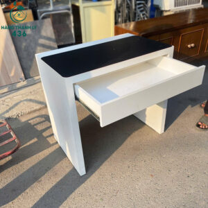 Bàn Trang Điểm Cũ Không Gương Có Hộc Kéo