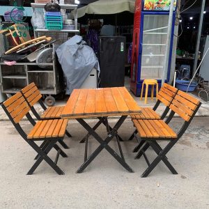 bo-ban-an-go-cao-su-1m06x68cm-4-ghe-dep-de-ve-sinh-4-300x300 Mua Bán Bàn Ghế Cũ, Nội Thất Cũ Tại TPHCM  