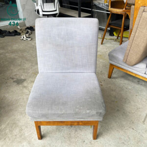 ghe-cafe-cu-boc-vai-chac-chan-em-ai-nhieu-mau-11-300x300 Mua Bán Bàn Ghế Cũ, Nội Thất Cũ Tại TPHCM  