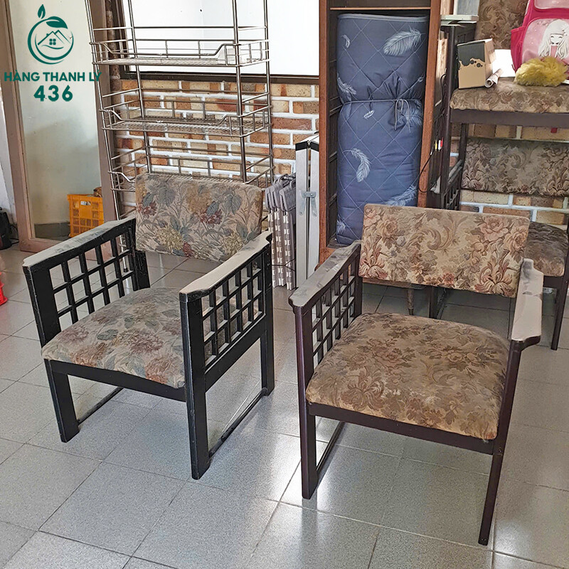 Ghế Cafe Cũ Khung Gỗ Bọc Đệm Thiết Kế Hoa Văn ghe-cafe-cu-khung-go-boc-dem-thiet-ke-hoa-van Ghế Cafe Cũ Khung Gỗ Bọc Đệm Thiết Kế Hoa Văn