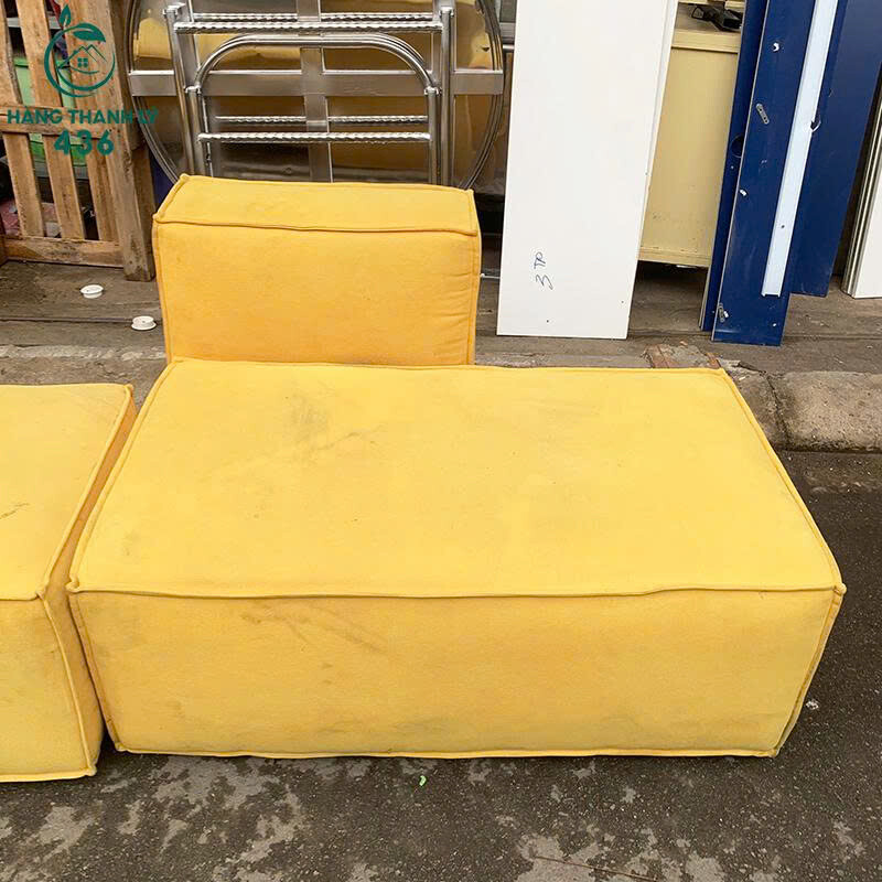 Ghế Sofa Cũ Bọc Đệm Mềm Màu Vàng (Nhiều Mẫu) ghe-sofa-cu-boc-dem-mem-mau-vang-nhieu-mau-1 Ghế Sofa Cũ Bọc Đệm Mềm Màu Vàng (Nhiều Mẫu)