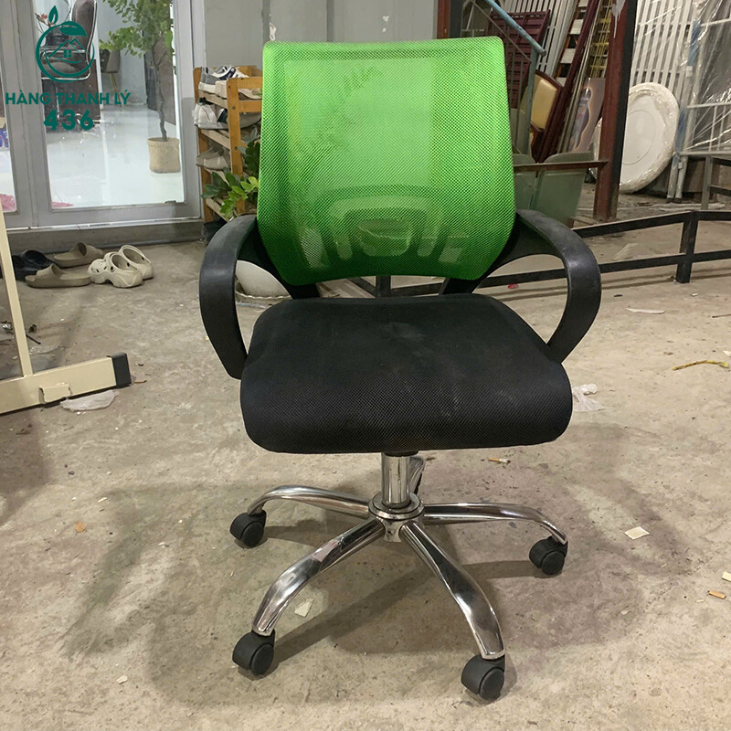 Ghế Xoay Cũ Có Tay Vịnh Màu Đen Phối Xanh ghe-xoay-cu-co-tay-vinh-mau-den-phoi-xanh-1 Ghế Xoay Cũ Có Tay Vịnh Màu Đen Phối Xanh