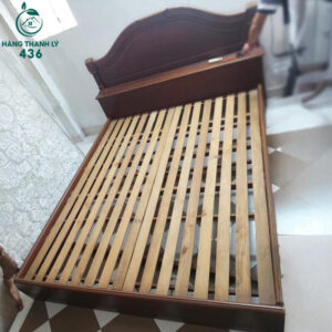 giuong-go-cu-1m6x2m-khung-chac-chan-van-go-nau-300x300 Mua Bán Bàn Ghế Cũ, Nội Thất Cũ Tại TPHCM  