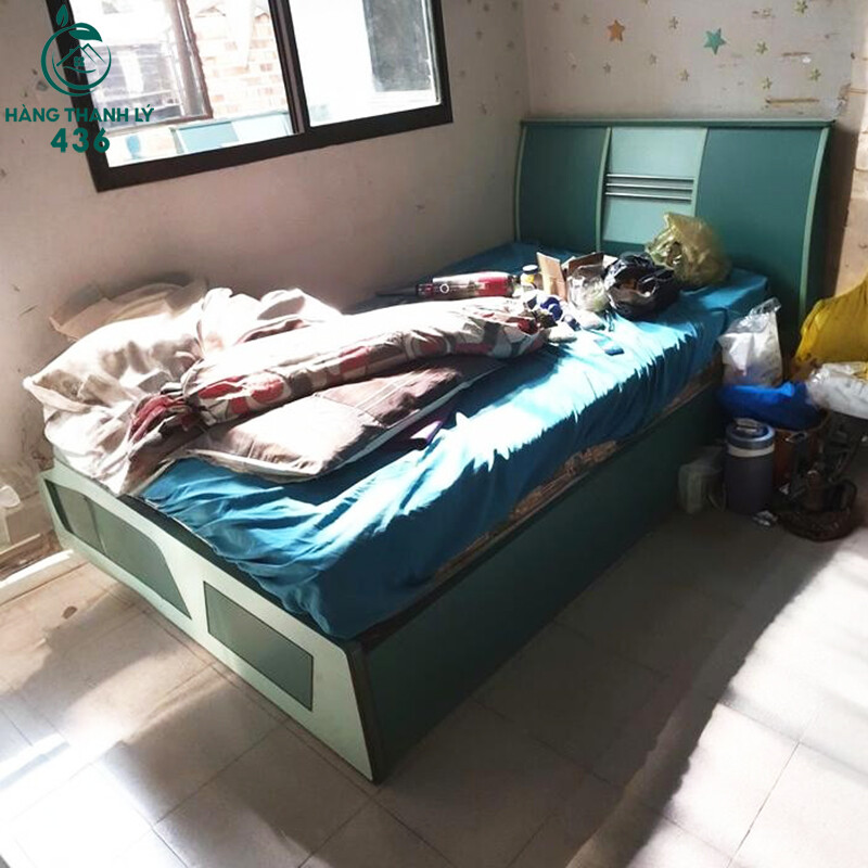 Giường Ngủ 1M4 Cũ Màu Xanh Khung Gỗ Chắc Chắn giuong-ngu-cu-mau-xanh-khung-go-chac-chan Giường Ngủ 1M4 Cũ Màu Xanh Khung Gỗ Chắc Chắn