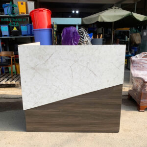 Quầy Lễ Tân Gỗ Cũ 1M37X1M18X1M26