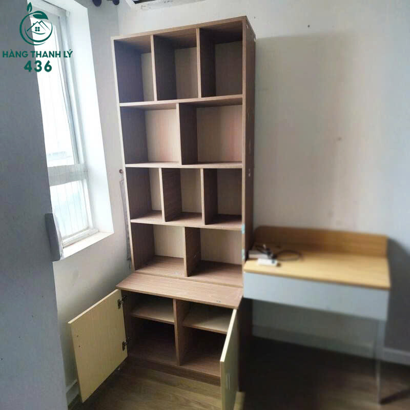 Tủ Trưng Bày Cũ 80CMX2M1X50CM Nhiều Ô Vuông Vân Gỗ Nâu tu-trung-bay-cu-80cmx2m1x50cm-nhieu-o-vuong-van-go-nau-2 Tủ Trưng Bày Cũ 80CMX2M1X50CM Nhiều Ô Vuông Vân Gỗ Nâu