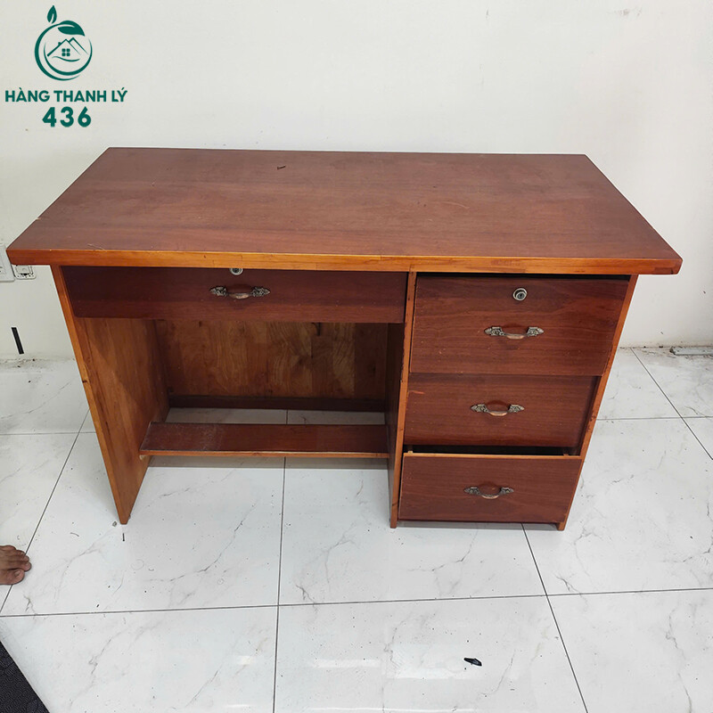 Bàn Giám Đốc Cũ 1M2X60CMX75CM Kèm Ngăn Kéo ban-giam-doc-cu-1m2x60cmx75cm-kem-ngan-keo-2 Bàn Giám Đốc Cũ 1M2X60CMX75CM Kèm Ngăn Kéo