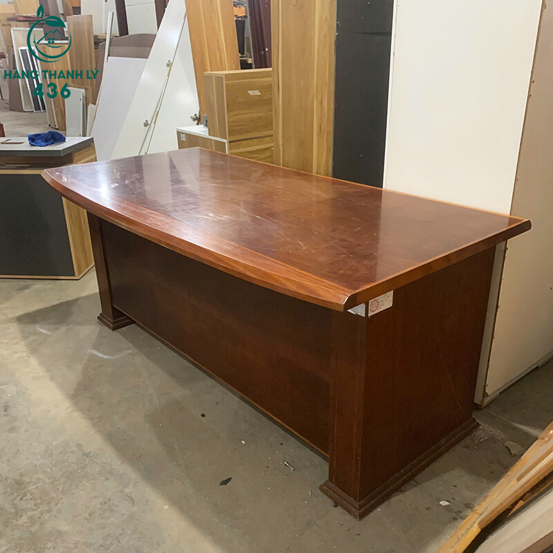 Bàn Giám Đốc Cũ 1M8X90CM Thiết Kế Rộng Rãi ban-giam-doc-cu-1m8x90cm-thiet-ke-rong-rai-2 Bàn Giám Đốc Cũ 1M8X90CM Thiết Kế Rộng Rãi