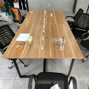 ban-lam-viec-cu-1m2x2m4-thiet-ke-chan-sat-chu-u-300x300 Mua Bán Bàn Ghế Cũ, Nội Thất Cũ Tại TPHCM  