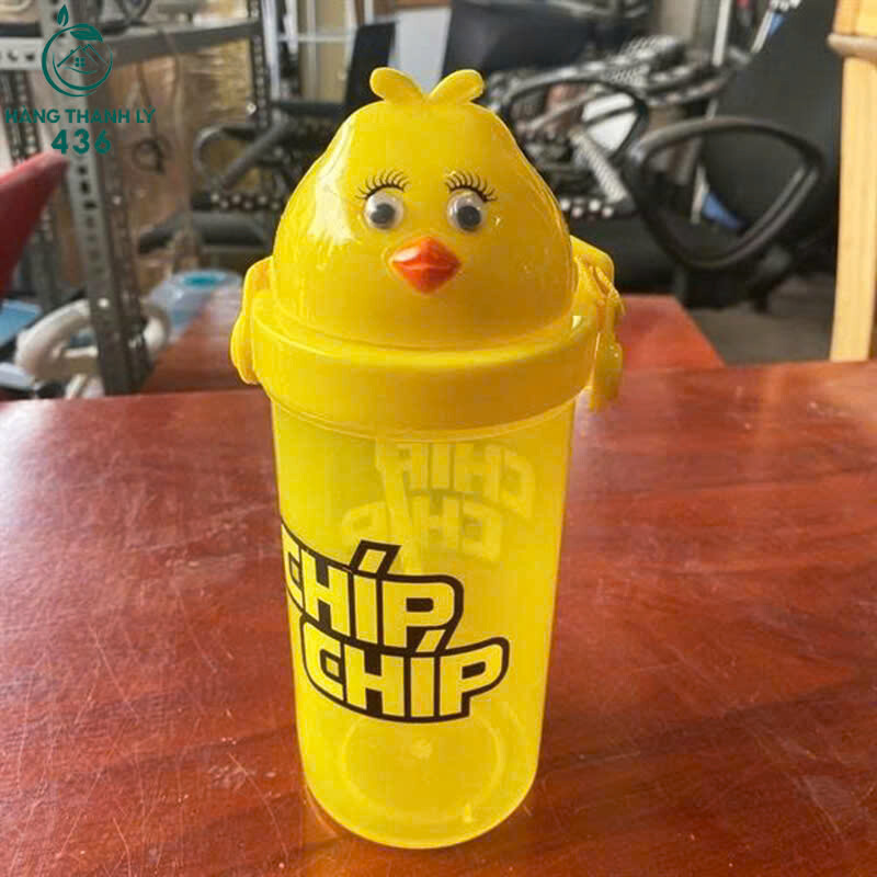 Bình Nước Trẻ Em Cũ Hình Gà Chip Chip (Tặng Kèm Khi Mua Hàng) binh-nuoc-tre-em-cu-hinh-ga-chip-chip Bình Nước Trẻ Em Cũ Hình Gà Chip Chip (Tặng Kèm Khi Mua Hàng)