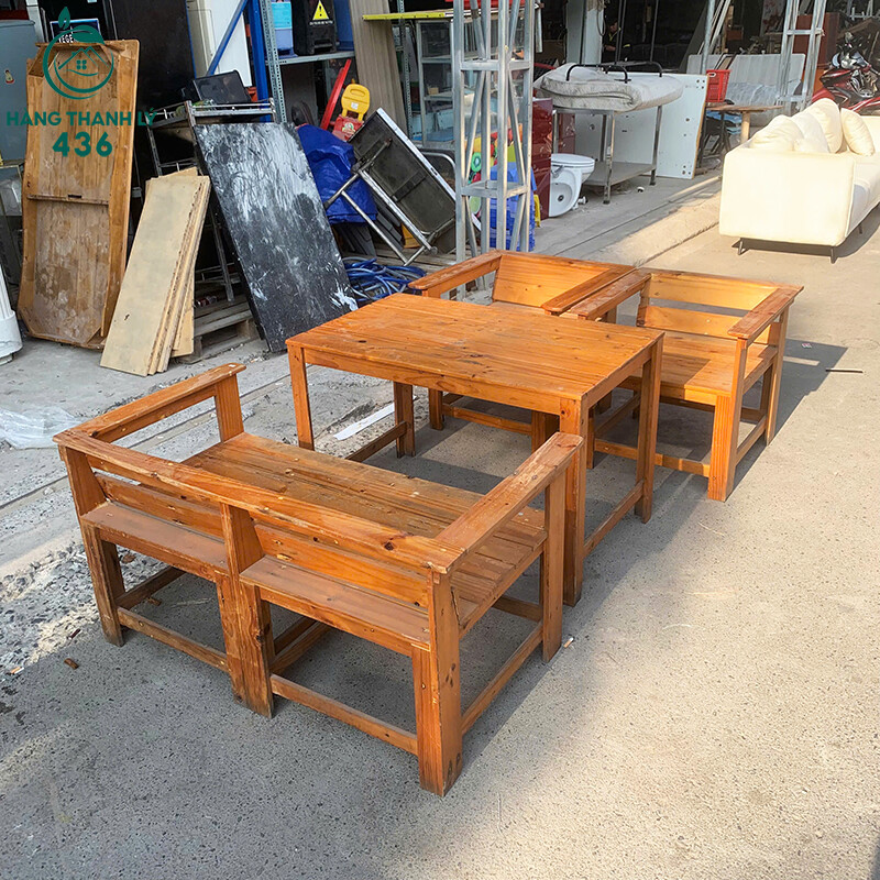 Bộ Bàn Ghế Cafe Cũ Hỗ Trợ Ngồi Nhóm Thoải Mái bo-ban-ghe-cafe-cu-ho-tro-ngoi-nhom-thoai-mai-3 Bộ Bàn Ghế Cafe Cũ Hỗ Trợ Ngồi Nhóm Thoải Mái