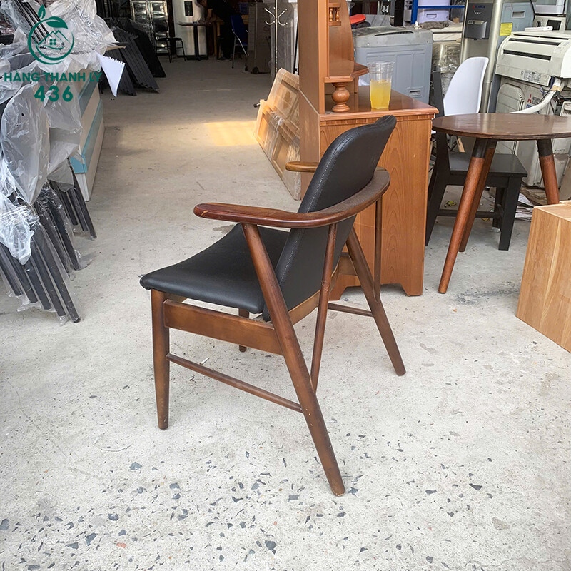 Ghế Cafe Cũ Bọc Nệm Da Đen ghe-cafe-cu-boc-nem-da-den-4 Ghế Cafe Cũ Bọc Nệm Da Đen