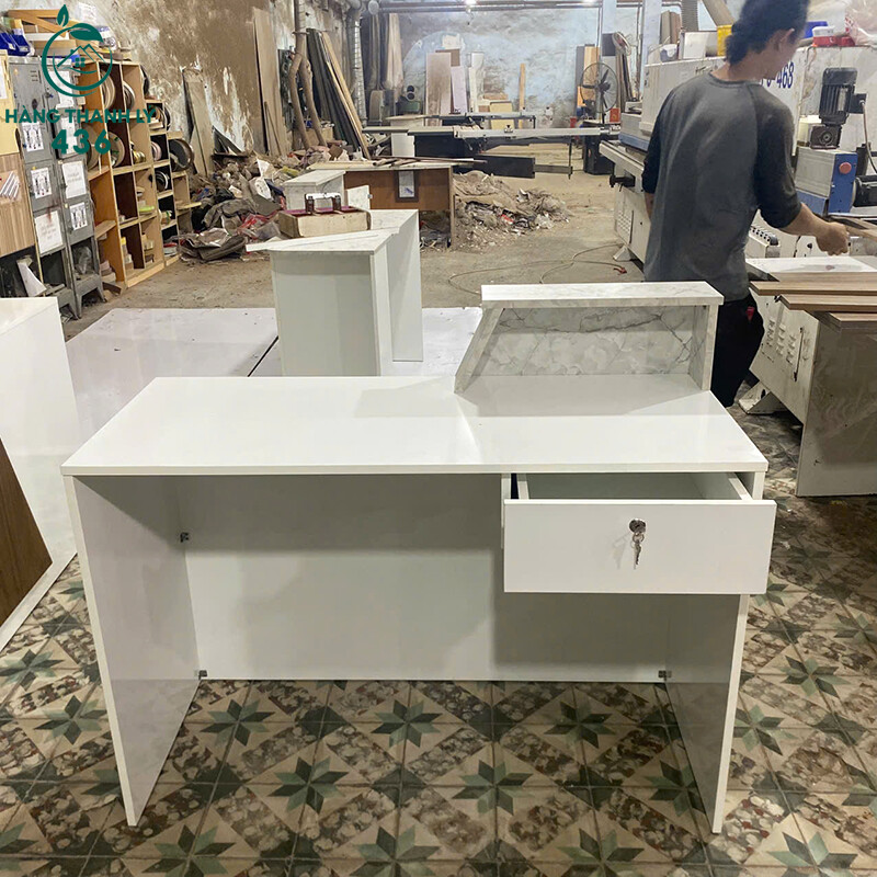 Quầy Thu Ngân Vân Gỗ Phối Đá Có Ngăn Kéo Khóa Mới 99% quay-thu-ngan-van-go-phoi-da-co-ngan-keo-khoa-moi-99-2 Quầy Thu Ngân Vân Gỗ Phối Đá Có Ngăn Kéo Khóa Mới 99%