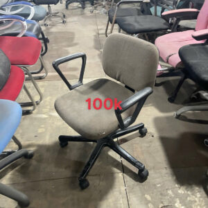 z7711450561928_767b48953e2504da7cc6d0189c32b5c5-300x300 [XẢ KHO] Tổng Xả Kho Ghế Văn Phòng Cũ 50k – 200k  