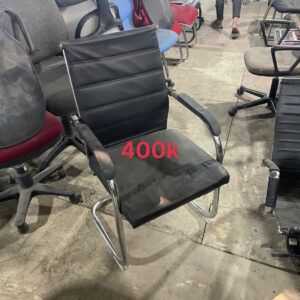 z7711450575582_d1c5f1743877d11c622b12935fa0d882-300x300 [XẢ KHO] Tổng Xả Kho Ghế Văn Phòng Cũ 50k – 200k  