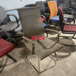 z7711450628062_f9e0b8cbdfbd6344921ce6fcfd98981a-300x300 [XẢ KHO] Tổng Xả Kho Ghế Văn Phòng Cũ 50k – 200k  