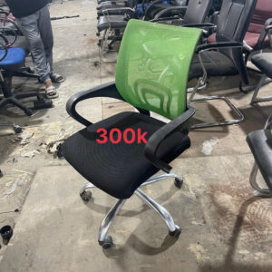 z7711450710664_20a4b1836475a8699b01aa3126bca26b-300x300 [XẢ KHO] Tổng Xả Kho Ghế Văn Phòng Cũ 50k – 200k  