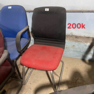 z7711450790952_178a466a45a013e1ad7f3c1bb1cf5428-300x300 [XẢ KHO] Tổng Xả Kho Ghế Văn Phòng Cũ 50k – 200k  
