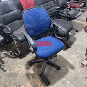 z7711450821017_ddb0ce53afae5907301d48eaf3969da7-300x300 [XẢ KHO] Tổng Xả Kho Ghế Văn Phòng Cũ 50k – 200k  