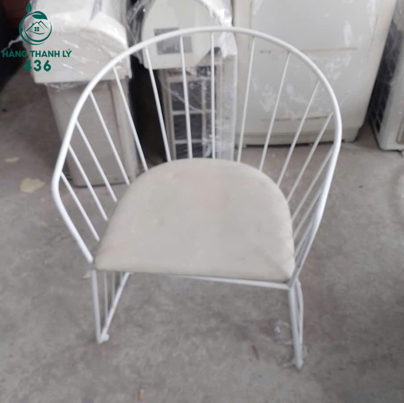 ghe-cafe-cu-nho-gon-phu-hop-quan-va-ban-cong-3 Mua Bán Bàn Ghế Cũ, Nội Thất Cũ Tại TPHCM  