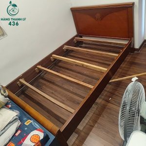 giuong-ngu-go-cu-1m2x2m-thiet-ke-toi-gian-300x300 Mua Bán Bàn Ghế Cũ, Nội Thất Cũ Tại TPHCM  